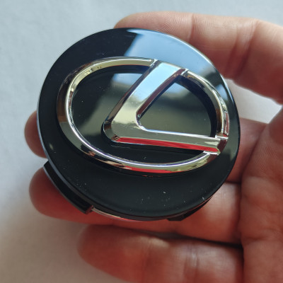 Ковпачки (заглушки) у диски чорні Lexus 62\55,6мм, 42603-30590